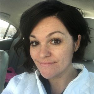 Meet your Posher, Kelley